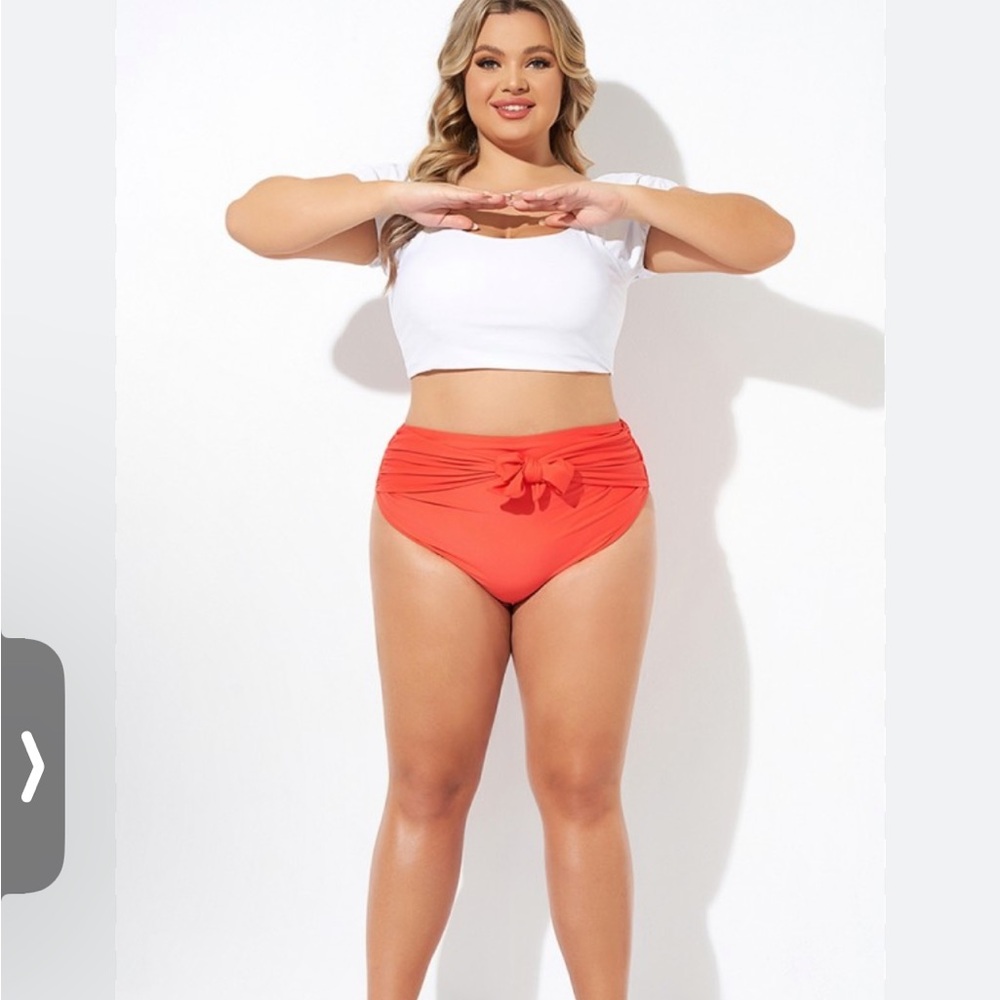 Meet Curve Tie-Front Swim Bottom